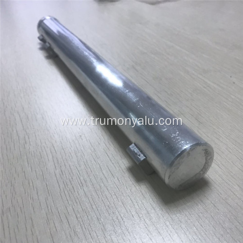 Aluminum liquid storage tube for new energy car